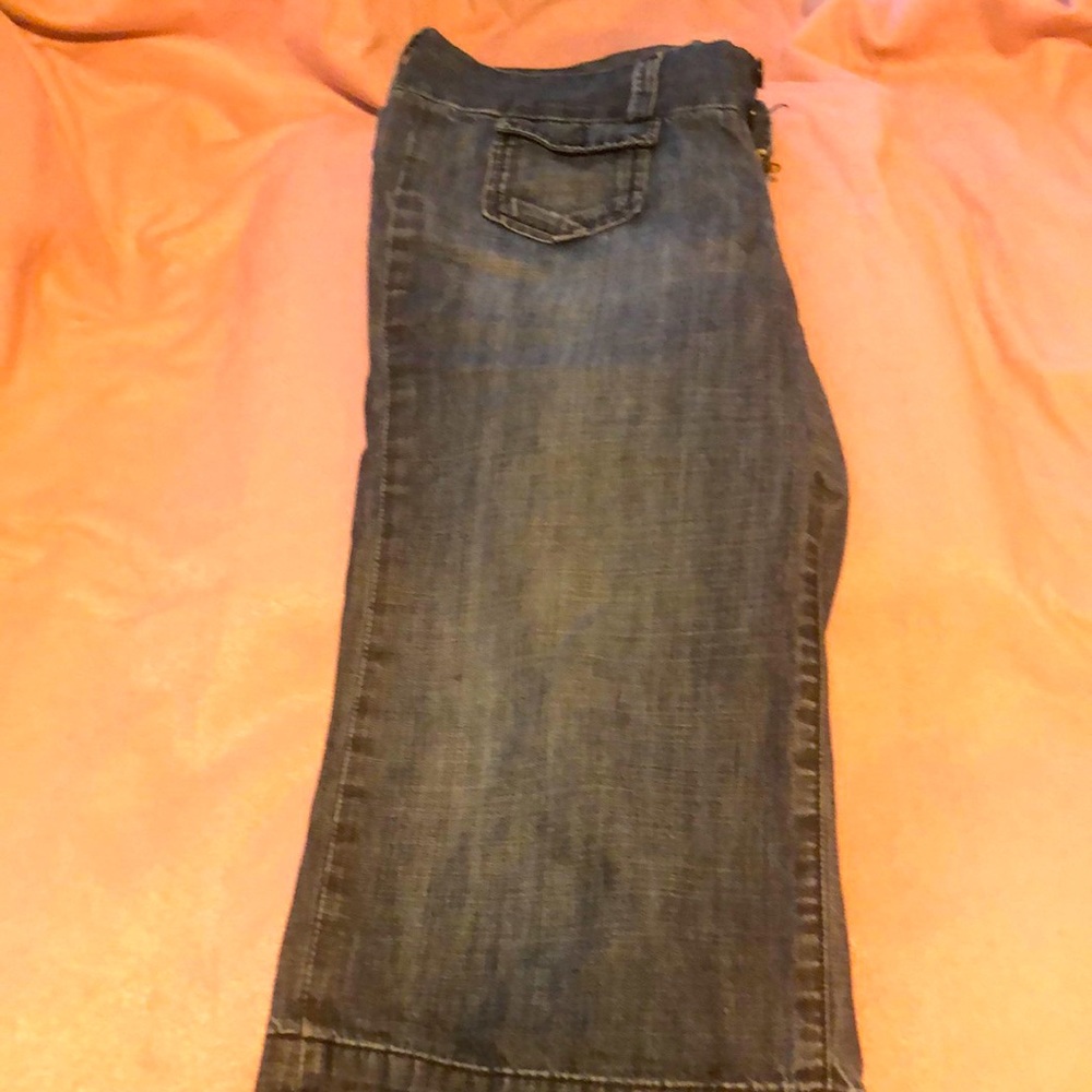 Lucky brand size 6 or size 28 petal pusher pants blue denim